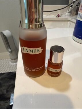 La Mer Resurfacing Treatment - large and travel